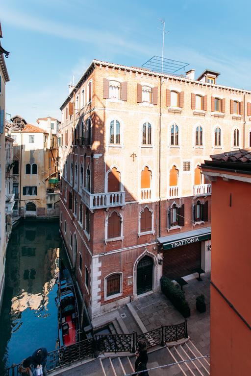 Residenza Dei Dogi Apartment Venice Luaran gambar