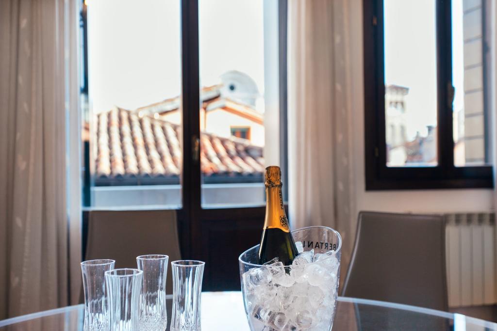 Residenza Dei Dogi Apartment Venice Luaran gambar